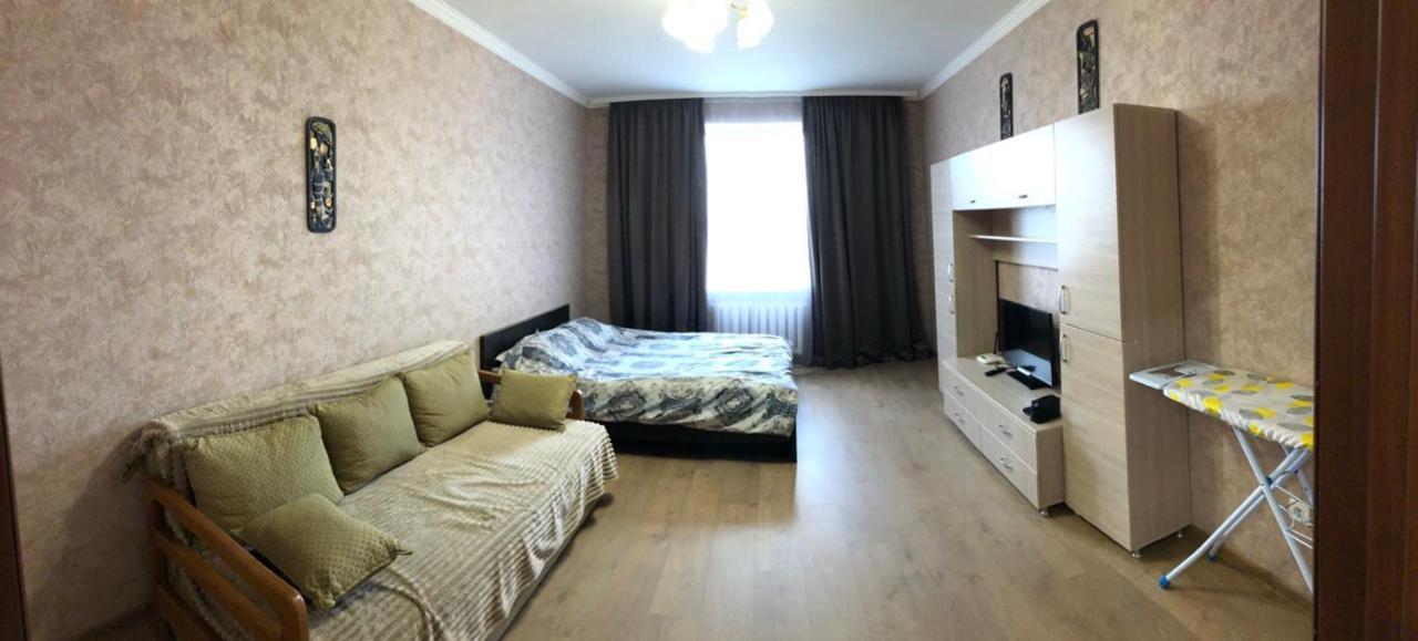 Appartamento Cosy Flat Kiev Esterno foto