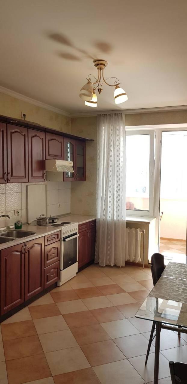 Appartamento Cosy Flat Kiev Camera foto