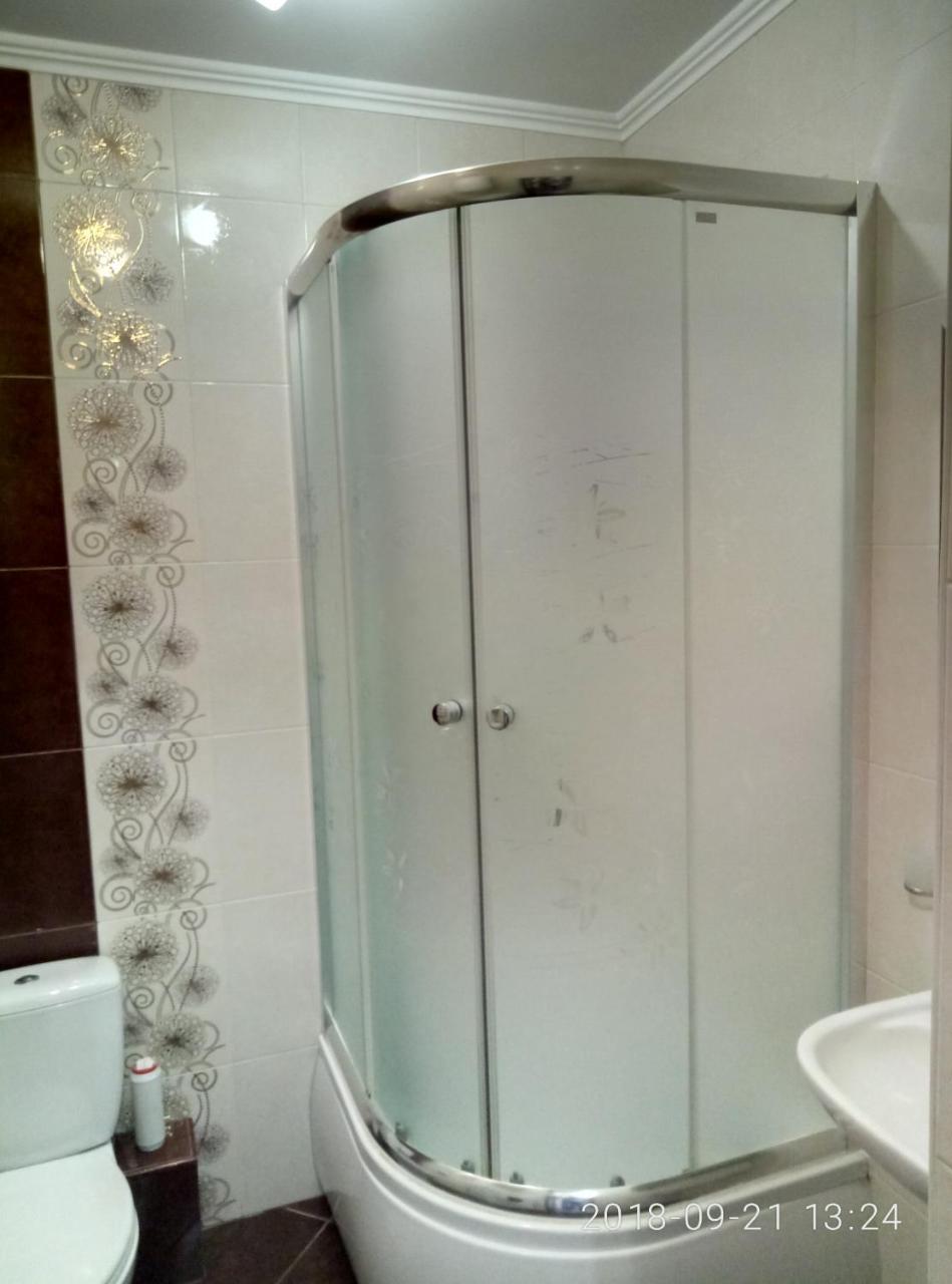 Appartamento Cosy Flat Kiev Esterno foto